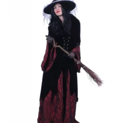 Heks Halowina, Zwart-Bordeaurood